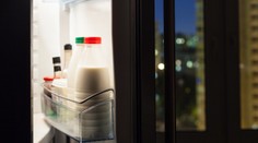 Skladujete mlieko vo dverách chladničky? Odborníci tvrdia, že ide o častú chybu