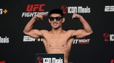 Boj východného so západným svetom i nezdolaný Slovák. UFC sľubuje vo Vegas ďalšiu veľkolepú šou