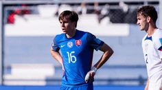 Na Eure bol s rodinou na karavane, teraz bude reprezentovať Slovensko. Leo Sauer píše zaujímavý príbeh