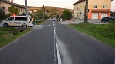 Maloletý cyklista pri Košiciach neprežil zrážku s autom. Chlapec zrejme nedal prednosť na križovatke