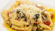 RECEPT NA DNES: Cestoviny „macheroni al pettine“ s omáčkou alla norma
