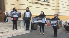 Rodičia Sebastiána († 3) sa stretli s obvinenými lekárkami. Ony odmietajú vinu za jeho smrť