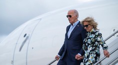 Biden zo súboja o Biely dom neodstúpi. Dal na radu rodiny