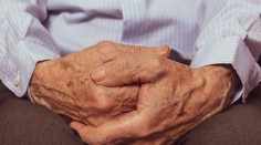 Zomrel najstarší muž na svete. Rekord držal iba dva dni