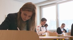 Zavádzajúce odpovede a chytáky. Študenti a učitelia sa sťažujú na úlohy v maturitných testoch