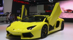 Polícia rozbila medzinárodný gang zlodejov luxusných áut