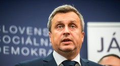 Danko sa dohodol s Tarabom a Kuffovcami. SNS o voličov zabojuje so stranou Život
