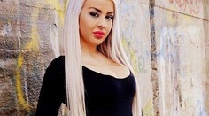 Farmárka Nikoleta provokuje na Facebooku. Vytrčila zadok v "tangáčoch"