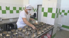 Myslia aj na školákov s intoleranciami. V Nitre majú kuchárku, ktorá varí len pre celiatikov