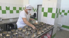 Myslia aj na školákov s intoleranciami. V Nitre majú kuchárku, ktorá varí len pre celiatikov