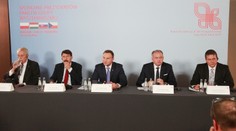 Summit V4: Prezidenti odmietli plynovod Nordstream 2, obávajú sa o Ukrajinu