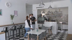 Manželia stavili všetko na jednu kartu a otvorili si bistro. Peter varí, Michaela pečie