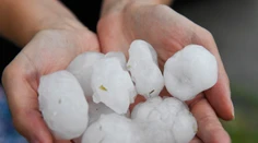 Severom Česka sa prehnala supercela