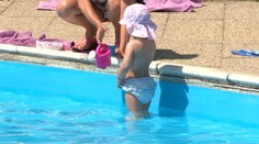 Na kúpaliská už vaše najmenšie deti bez plaviek nepustia