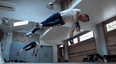 Neuveríte, koľko rokov má tento breakdancer