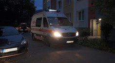 Roland dostal pri krčmovej bitke do hlavy popolníkom, otec ho našiel o deň mŕtveho