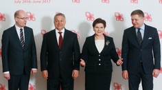 Fico na stretnutí V4: Krajina, ktorá dobrovoľne opúšťa EÚ musí splniť svoje záväzky