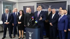 SNS navrhuje obnoviť skupiny priateľstva s Ruskom a Bieloruskom. Verí, že koaliční partneri návrh podporia