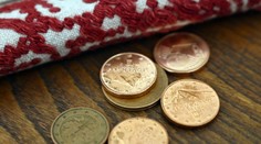 Iba 7 eur na deň a šetrenie na jedle. Zdražovanie môže seniorov zatlačiť na hranicu prežitia