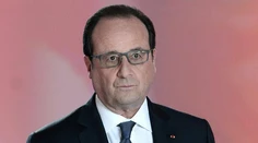 Hollande sa koncom roka rozhodne, či bude opäť kandidovať