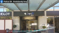 Ozbrojená lúpež v centre Bratislavy: Prepadli predajňu luxusných hodiniek
