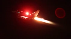 USA a Británia tvrdia, že chcú deeskalovať napätie v Červenom mori. Po náletoch hlásia päť obetí