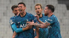 Plzeň sa rozlúčila so cťou, Lobotka zažil prehru. Spurs rozhodli v hodine dvanástej a vyhrali skupinu