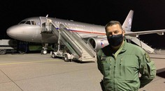 V Prahe pristál tretí evakuačný špeciál z Afganistanu. Pilot opísal zložité manévre