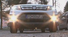 Hmlové svetlá sú v posledných dňoch nevyhnutnosťou. Nesprávne použitie môže skončiť fatálne