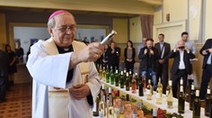 Reakcie na list arcibiskupa Oroscha: Premiér hovorí o nešťastnom vyjadrení, KBS o internom dokumente