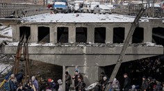 Druhý týždeň vojny na Ukrajine: Ruský postup sa spomalil, narástla však deštrukcia, píše The New York Times