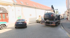 Zrekonštruovali sme šokujúci prípad odťahu auta s malým dieťaťom. Výsledok je jednoznačný
