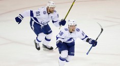 Tampa sa ujala vedenia v sérii s Rangers, opäť rozhodol v závere Palát