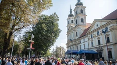 Národnú púť navštívili tisícky ľudí, tradícia sa spája s legendou o manželskej kríze