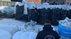 Polícia na východe odhalila medzinárodný gang. Dovážali k nám nebezpečný odpad zo zahraničia