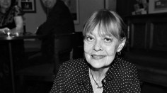 Vo veku 76 rokov zomrela česká herečka Jana Šulcová