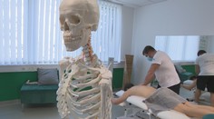 Krajčí sľuboval kúpele pre ľudí s dlhodobými následkami po COVID-e. Liečbu ale stále neschválili