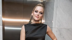 Sexy Emma Drobná: Predviedla nový účes a nebezpečné rozparky