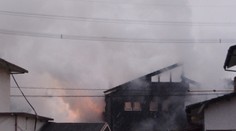 Na dom v Japonsku sa zrútil vojenský vrtuľník, posádka zrejme neprežila