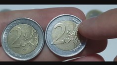 Podvodníci upriamili pozornosť na mince. Na rozoznanie falošných peňazí stačí jednoduchý trik