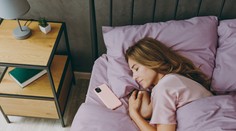 Mobily vysielajú žiarenie, ktoré môže prispieť k vzniku rakoviny