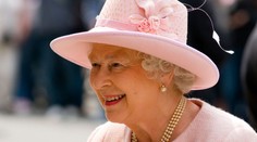 Odhalili novú sochu kráľovnej Alžbety II. Vyvolala zmiešané reakcie