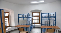Nazreli sme za múry najstráženejšej väznice na Slovensku