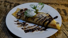 VIDEO: Slovensko má nový rekord. V Topoľčanoch upiekli najväčšiu palacinku