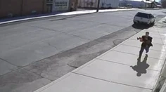Únos batoľaťa prekazili deti. Únoscu naháňali, kým to nevzdal