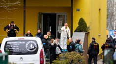 Študent v Česku zabil učiteľa mačetou. Spolužiaci opísali chvíle plné strachu