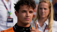 Lando Norris potvrdil formu a ovládol kvalifikáciu v Taliansku. Verstappen odštartuje ďaleko za najlepšími
