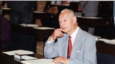 Kritici ho nazývajú zbabelcom, iní oceňujú jeho odvahu. Pripomíname si okrúhle výročie smrti A. Dubčeka