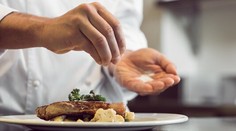 Pyré z mrkvy, jablka a broskyne