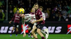 Neapol zaznamenal ďalšiu prehru. AC Miláno si po triumfe nad Empoli upevnilo tretiu priečku